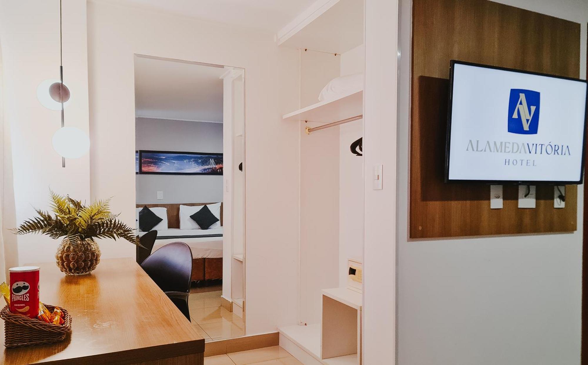 Alameda Vitoria Hotel מראה חיצוני תמונה