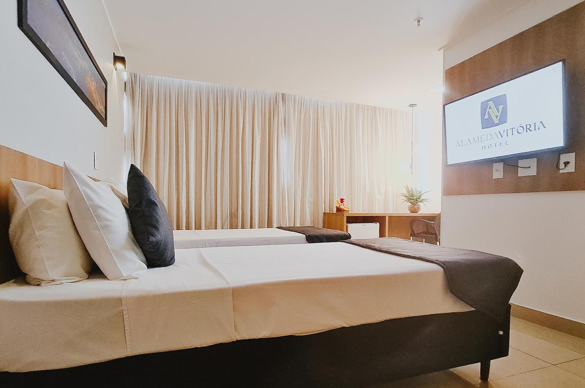 Alameda Vitoria Hotel מראה חיצוני תמונה