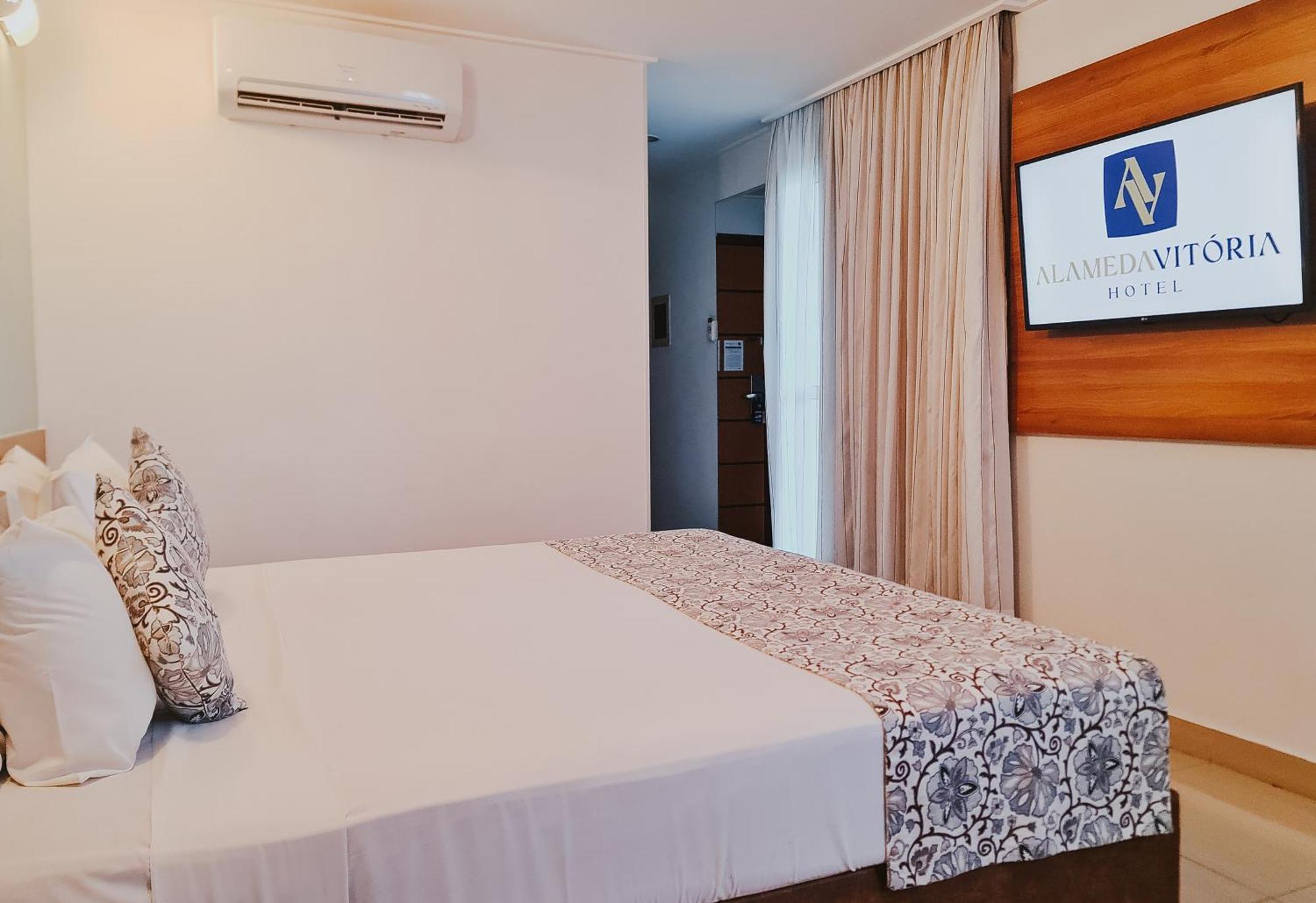 Alameda Vitoria Hotel מראה חיצוני תמונה