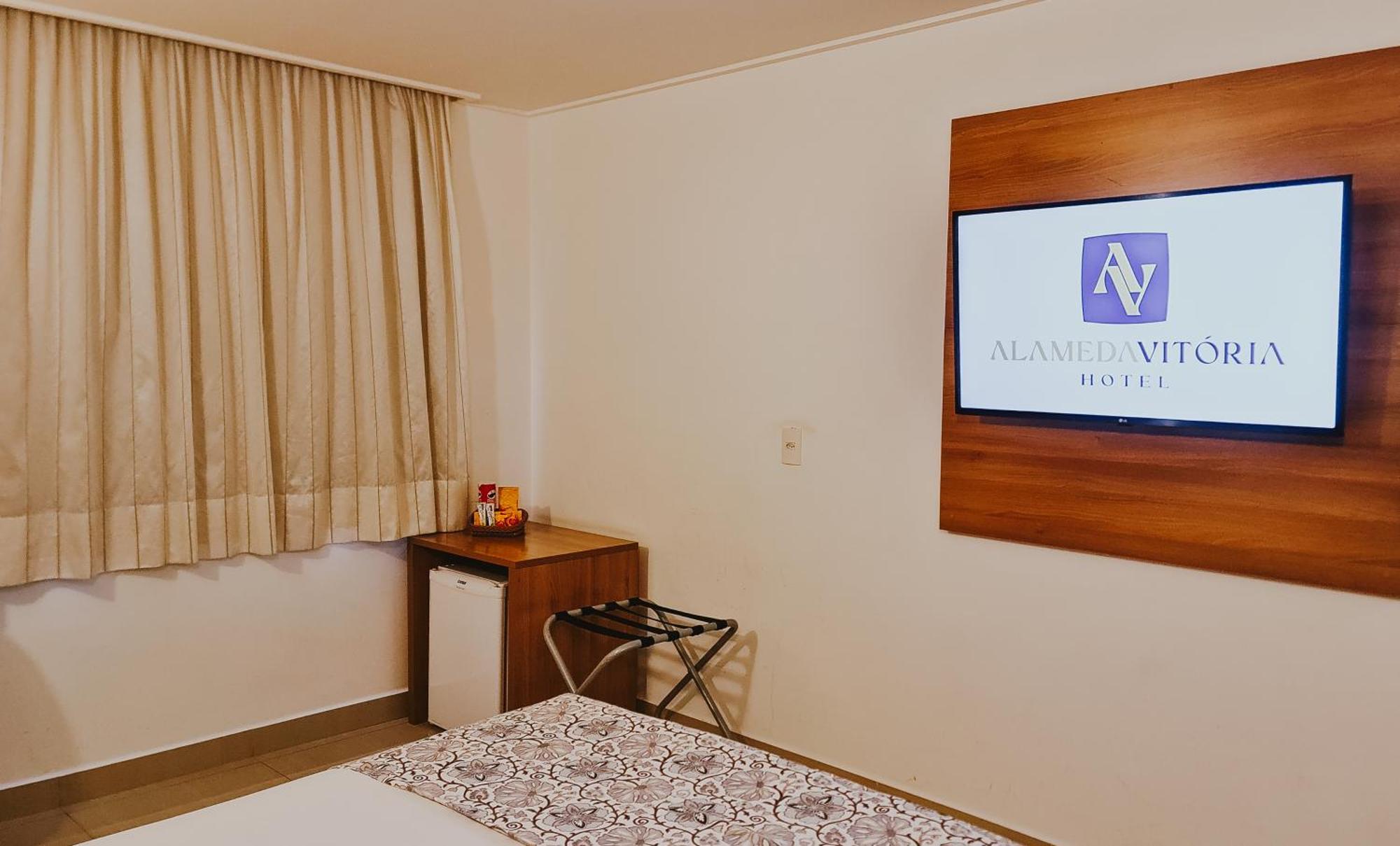 Alameda Vitoria Hotel מראה חיצוני תמונה